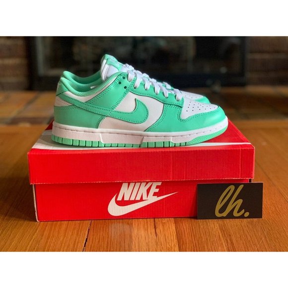 Size 6 W Nike Dunk Low "Green Glow" - Picture 3 of 5